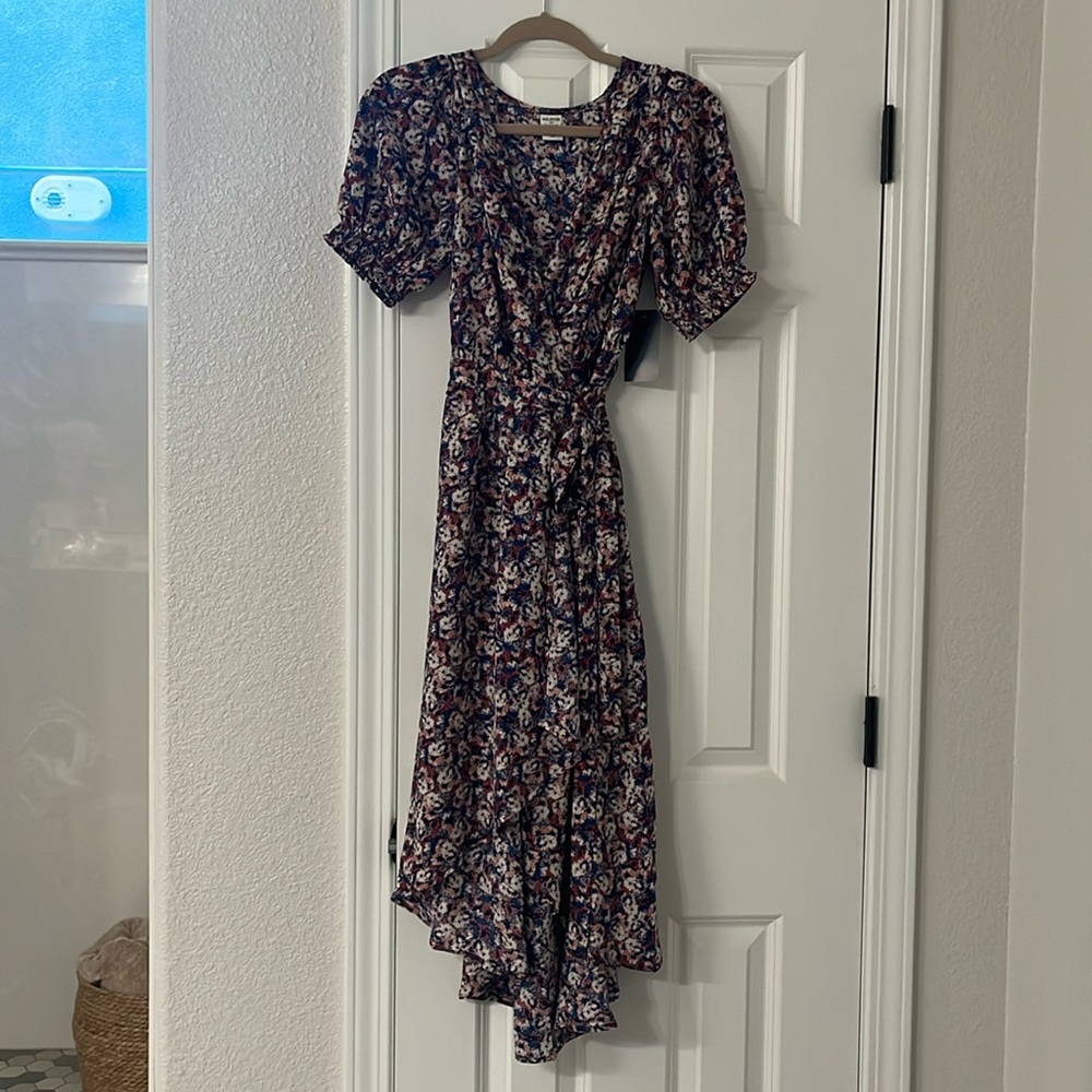Melrose and market wrap dress